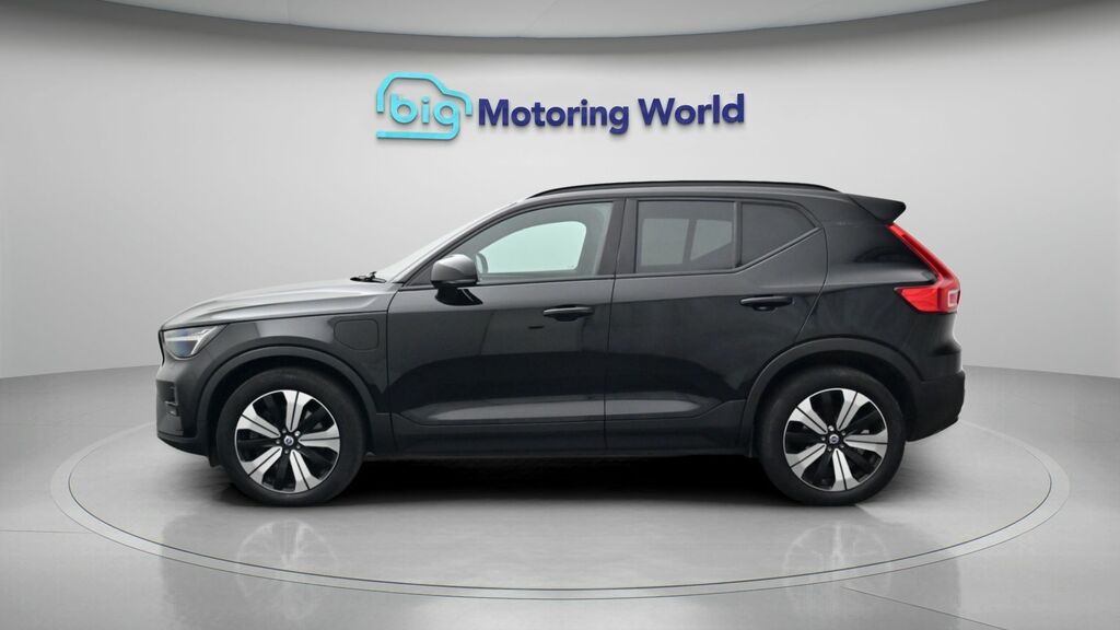 Volvo XC40 Ultimate Dark LX72HJJ Black #4
