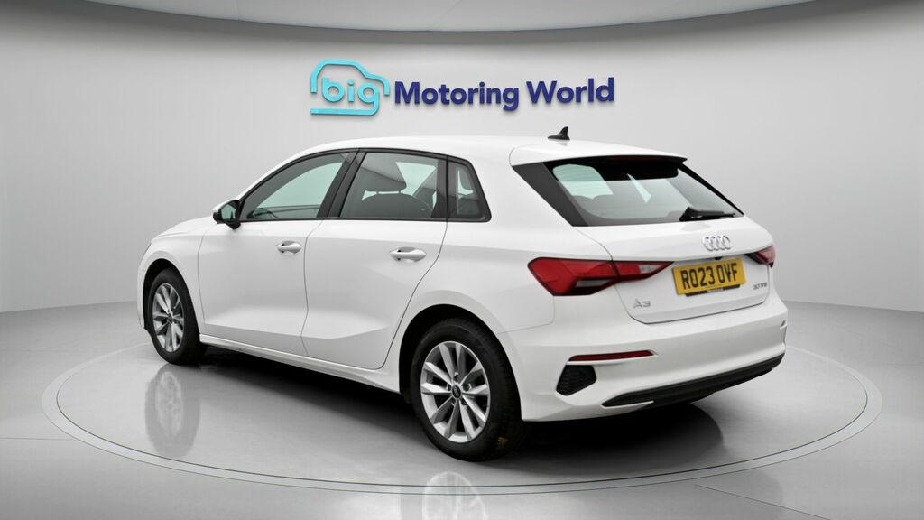 Audi A3 Technik White #5