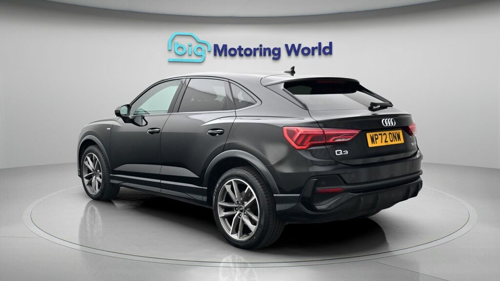 Audi Q3 Black Edition WP72ONW Black #5