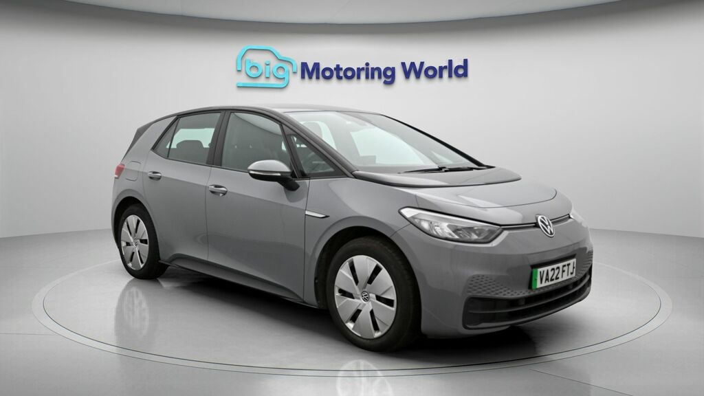 Volkswagen ID.3 Life VA22FTJ Grey