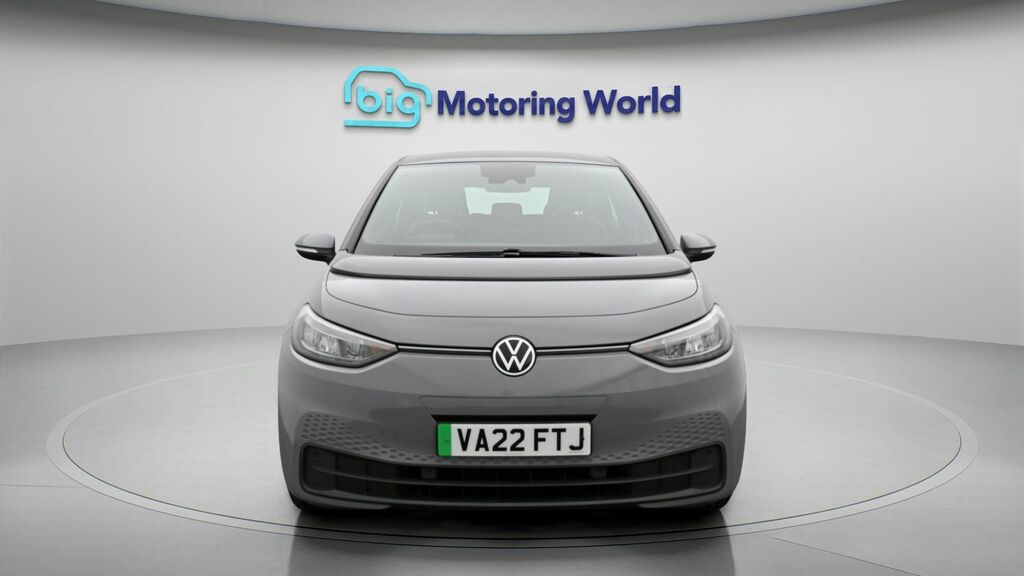 Volkswagen ID.3 Life VA22FTJ Grey #2