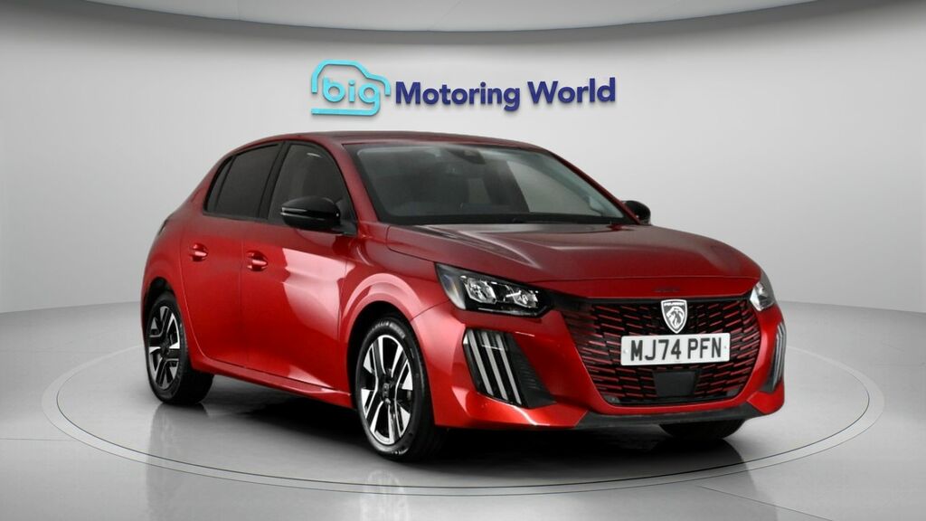 Peugeot 208 Allure MJ74PFN Red #2