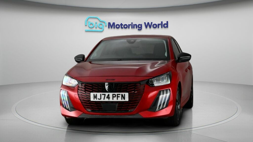 Peugeot 208 Allure MJ74PFN Red #3