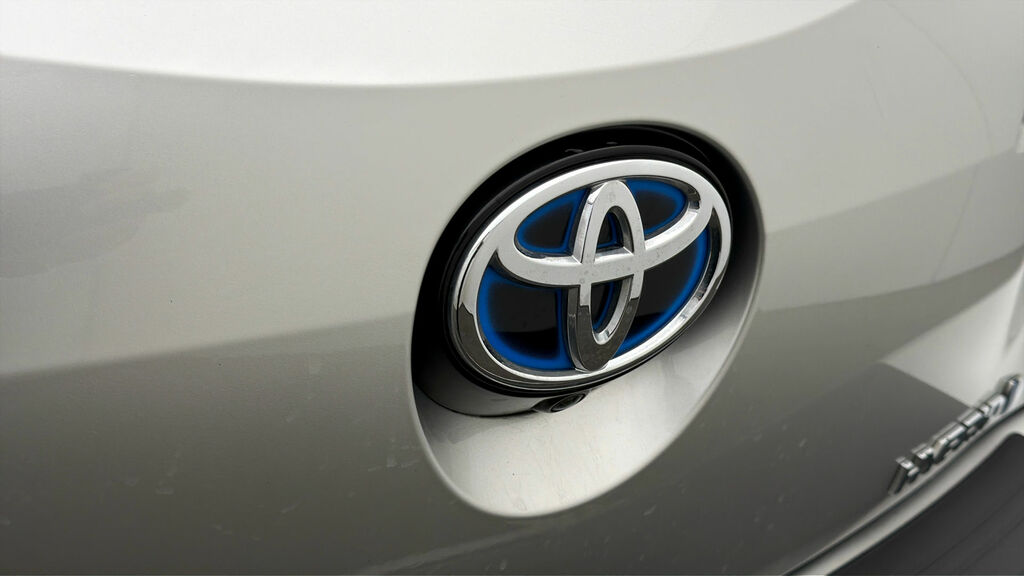 Toyota Corolla 1.8 Vvt-h Design Cvt Euro 6 Ss White #19