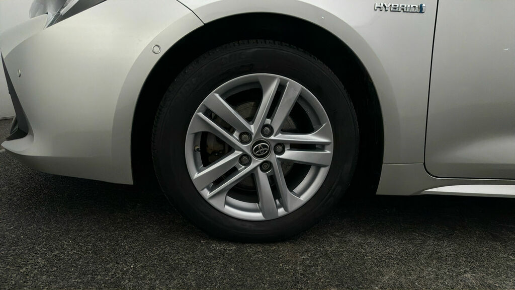 Toyota Corolla 1.8 Vvt-h Design Cvt Euro 6 Ss White #17