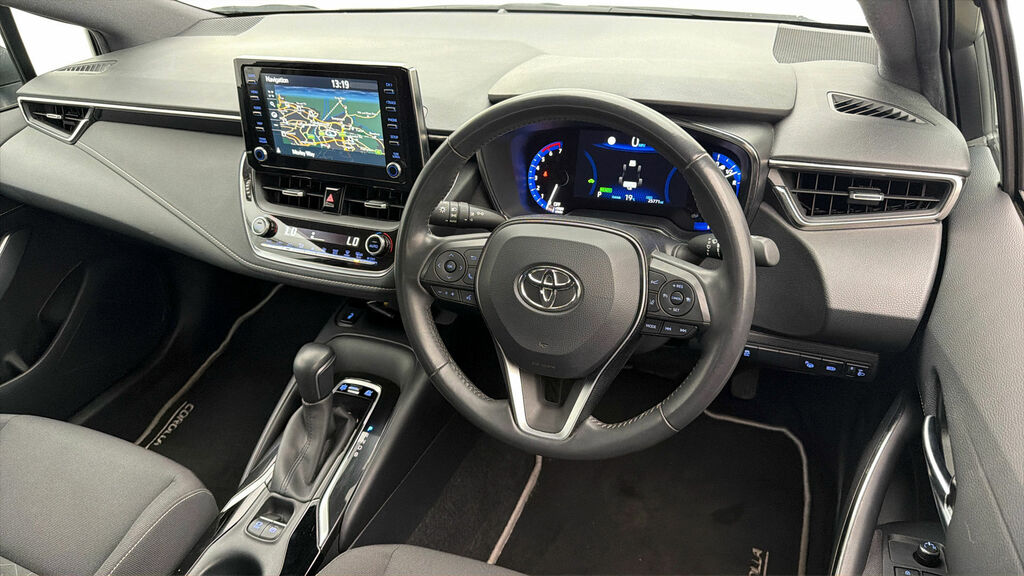 Toyota Corolla 1.8 Vvt-h Design Cvt Euro 6 Ss White #9