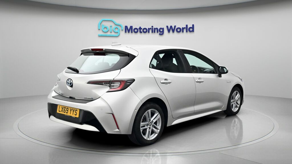 Toyota Corolla 1.8 Vvt-h Design Cvt Euro 6 Ss White #7