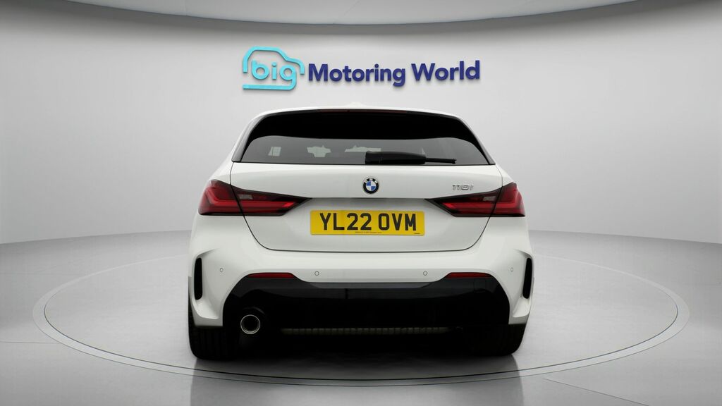 BMW 1 Series M Sport White #6