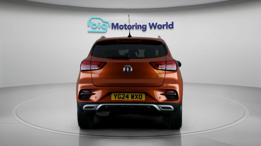 MG ZS Exclusive Orange #6