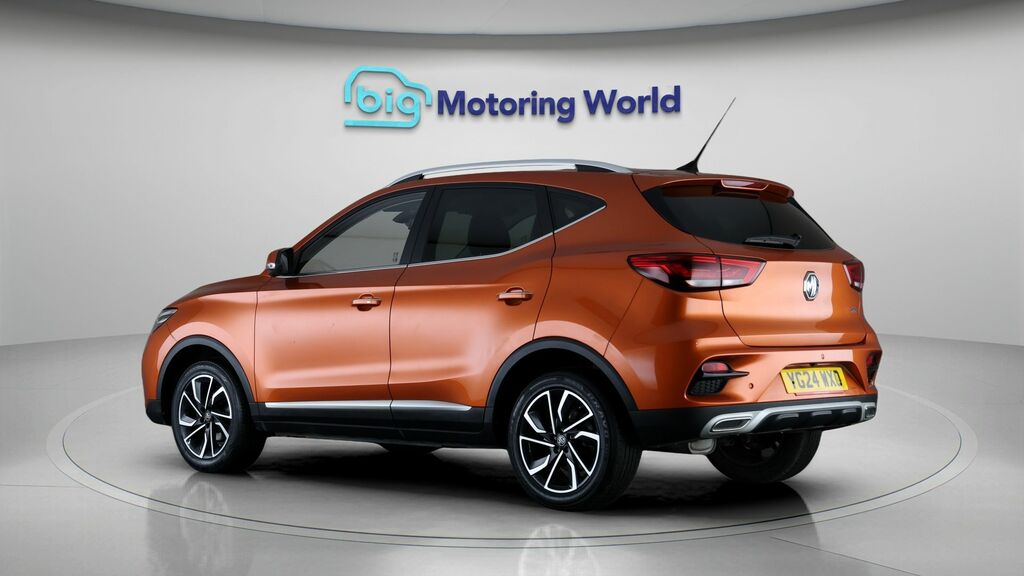 MG ZS Exclusive Orange #5