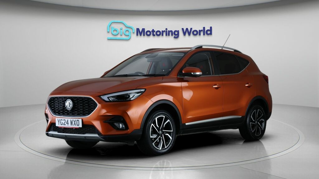 MG ZS Exclusive Orange #3