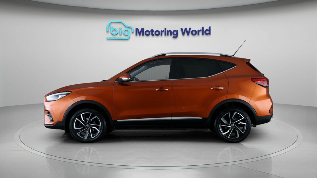 MG ZS Exclusive Orange #4