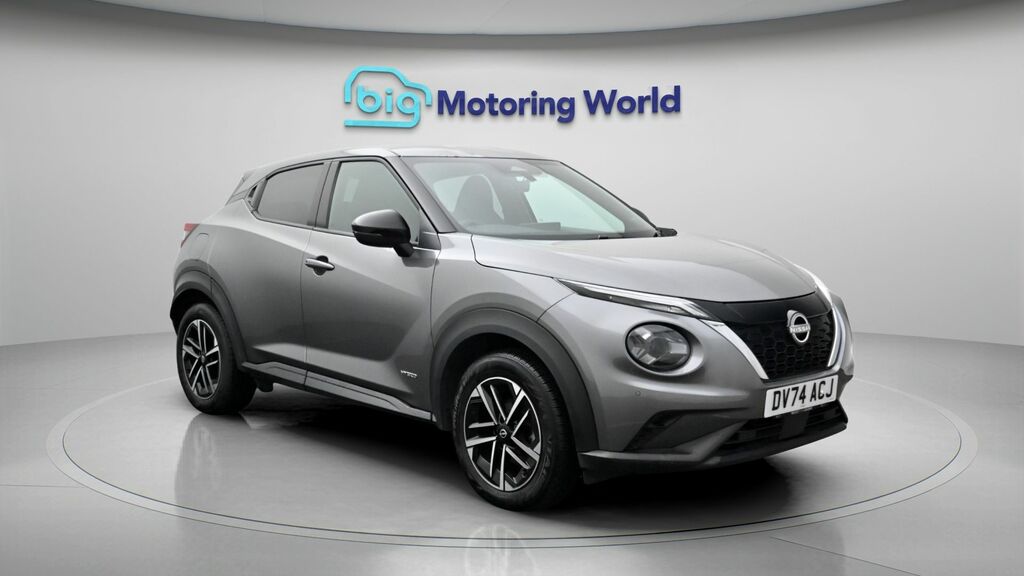 Nissan Juke N-connecta Grey