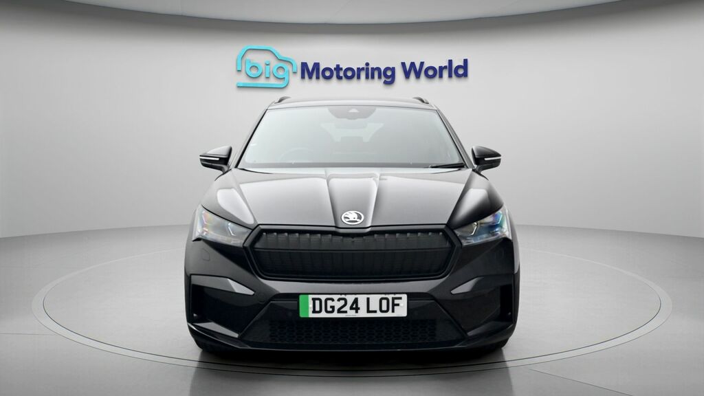 Skoda ENYAQ 85X Sportline Plus Black #2