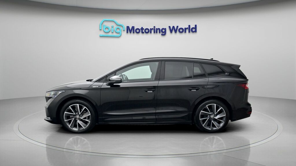 Skoda ENYAQ 85X Sportline Plus Black #4