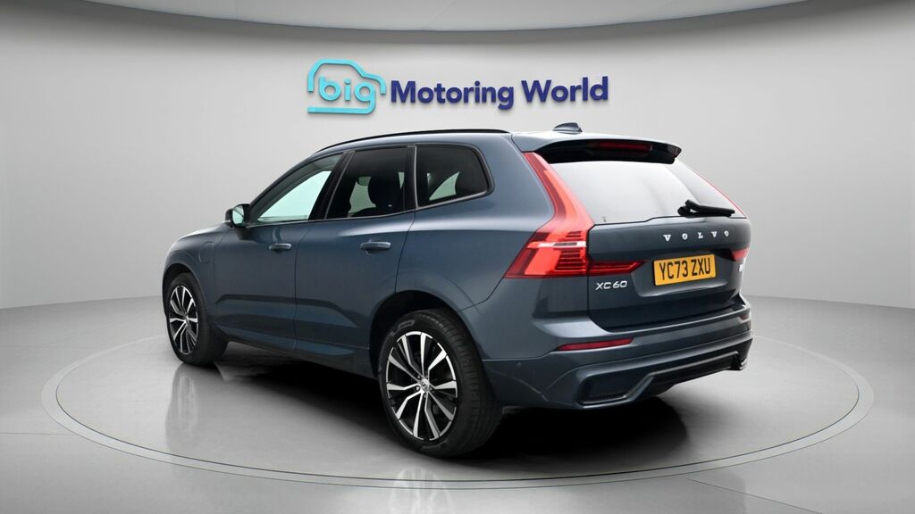 Volvo XC60 Ultimate Dark Blue #5