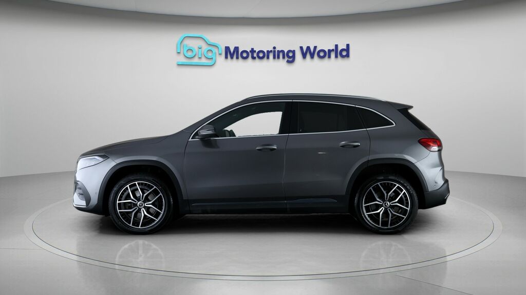 Mercedes-Benz EQA Amg Line Grey #4