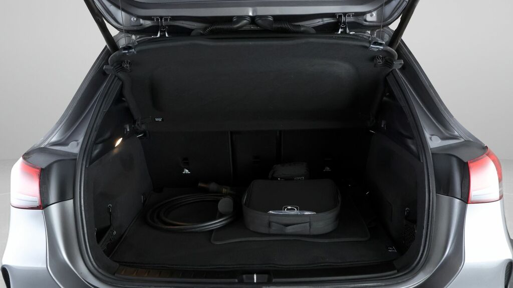Mercedes-Benz EQA 300 4M 168Kw Amg Line Premium 66.5Kwh Grey #17