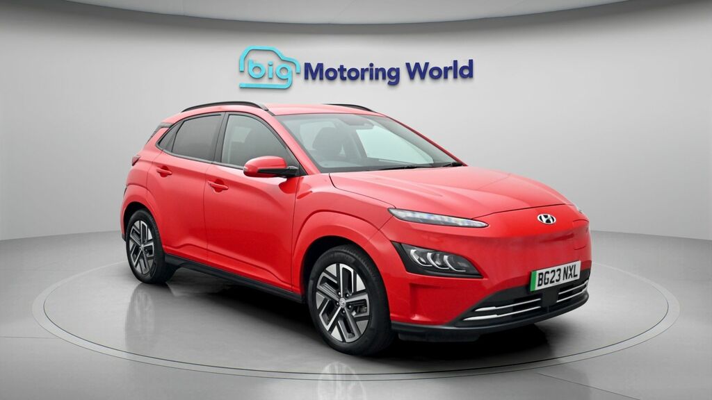 Hyundai Kona Premium BG23NXL Red