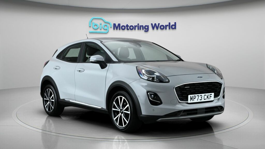 Ford Puma Titanium Grey