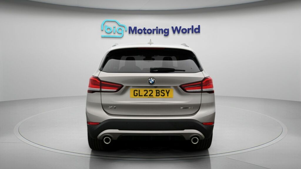 BMW X1 Sport Silver #6