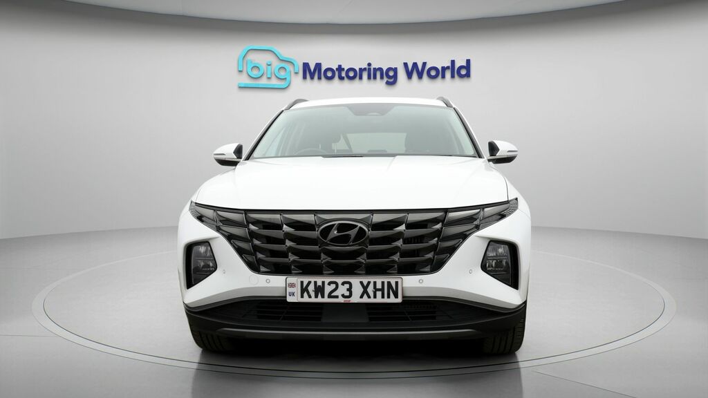 Hyundai Tucson Premium KW23XHN White #2