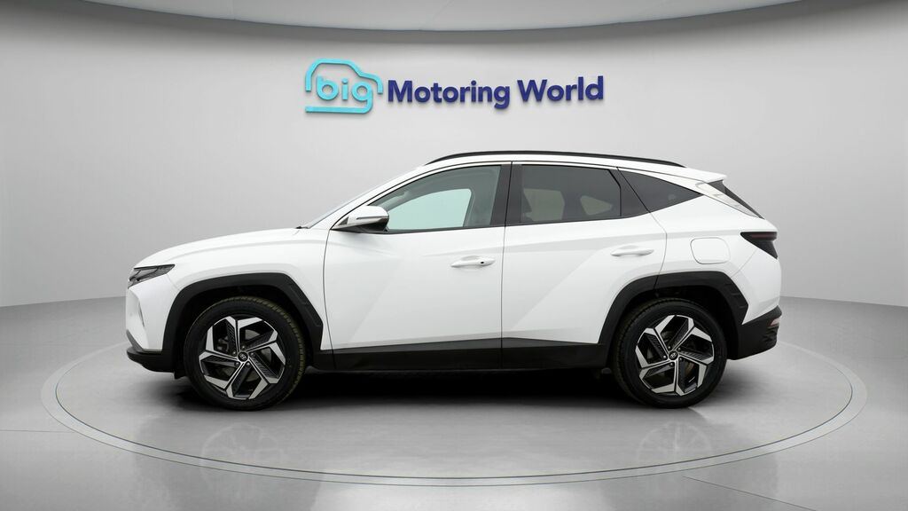 Hyundai Tucson Premium KW23XHN White #4