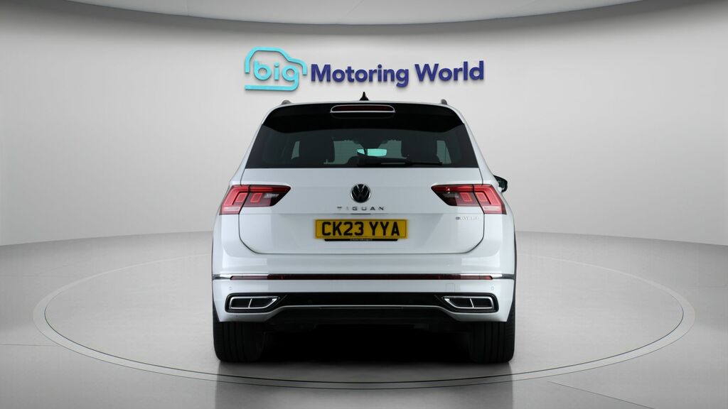 Volkswagen Tiguan R-line White #6