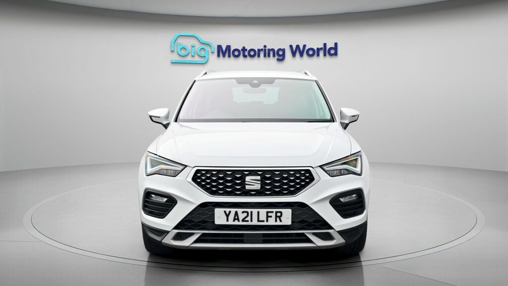 Seat Ateca Xperience Lux YA21LFR White #2