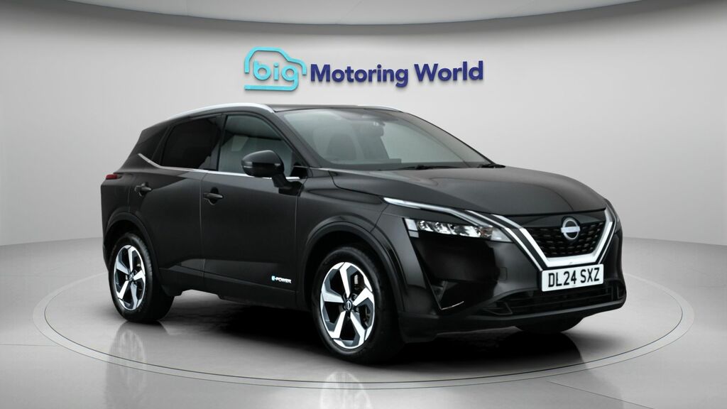 Nissan Qashqai N-connecta Black