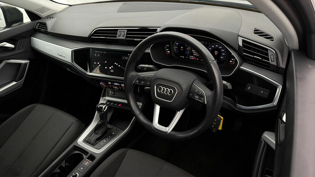 Audi Q3 Audi Q3 Sportback S Line 35 Tfsi 150 Ps S Tronic Black #9
