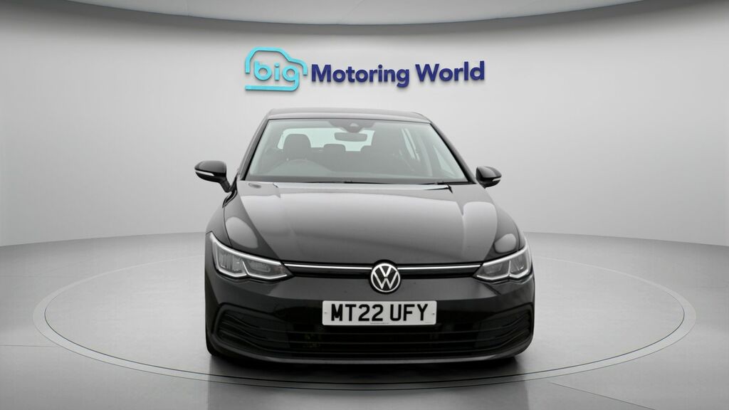 Volkswagen Golf Life Black #2