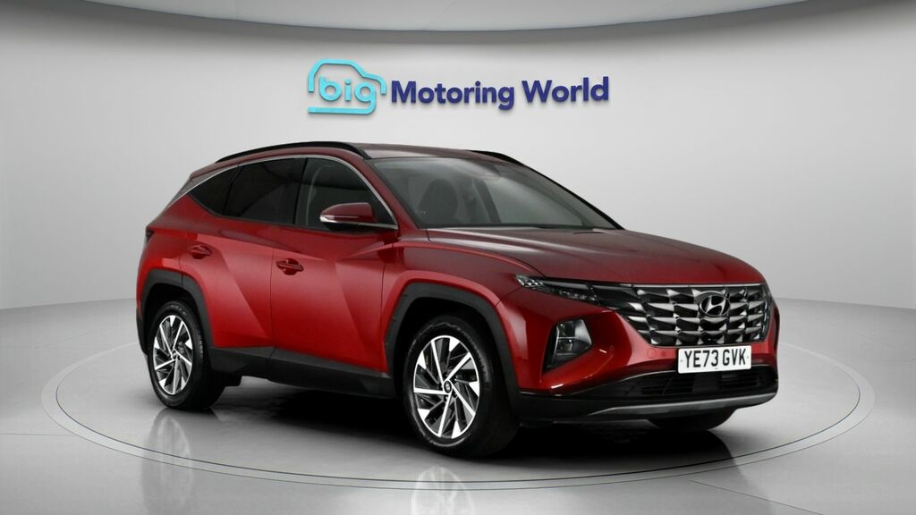 Hyundai Tucson Premium Red