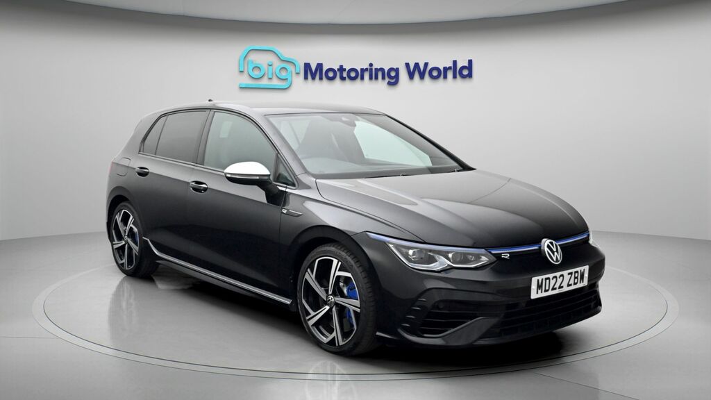 Volkswagen Golf R Black
