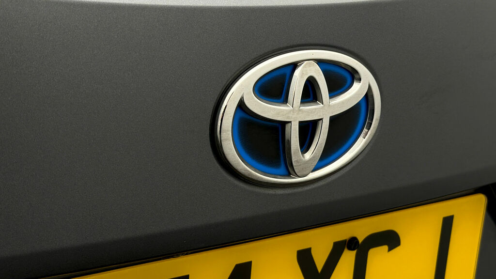 Toyota Corolla 2.0 Hybrid Gr Sport Cvt White #19