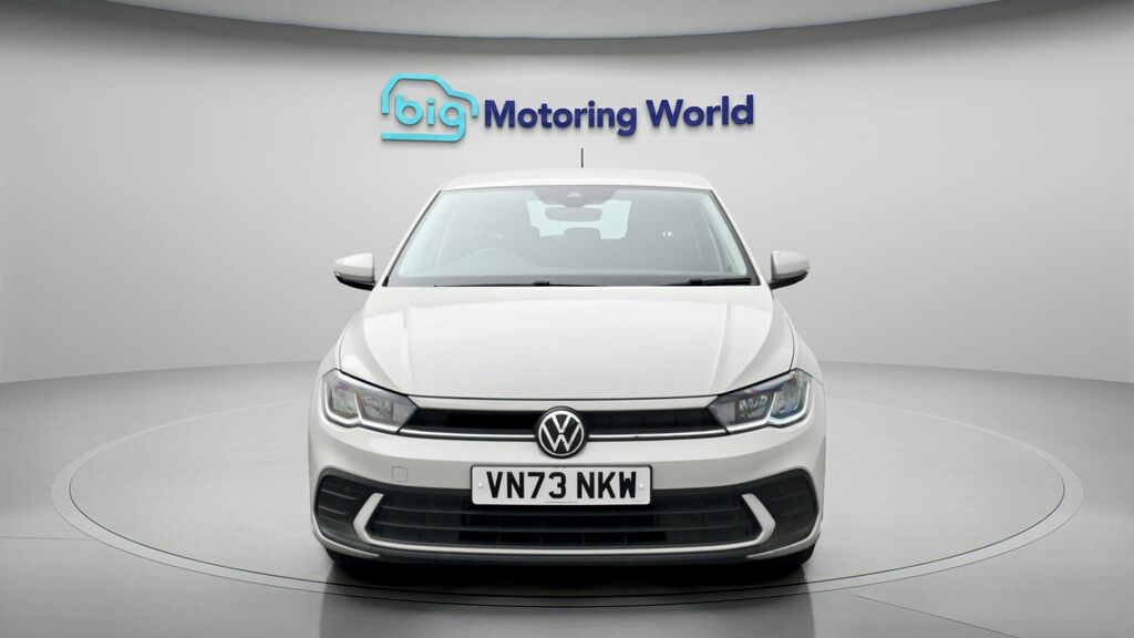 Volkswagen Polo Life VN73NKW Grey #2