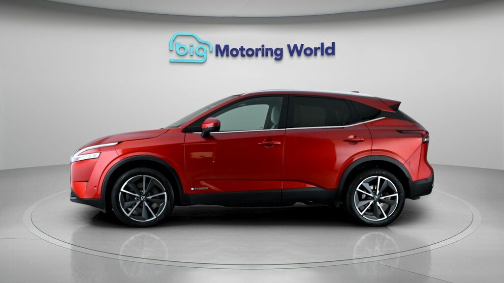 Nissan Qashqai Tekna SD23CHH Red #4
