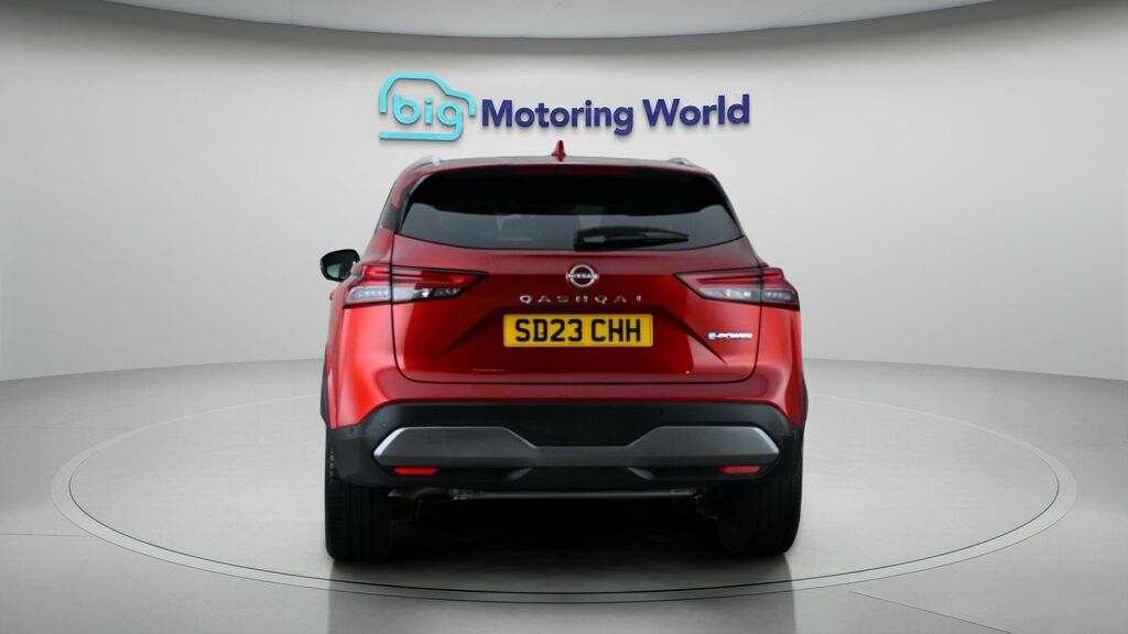Nissan Qashqai Tekna SD23CHH Red #6