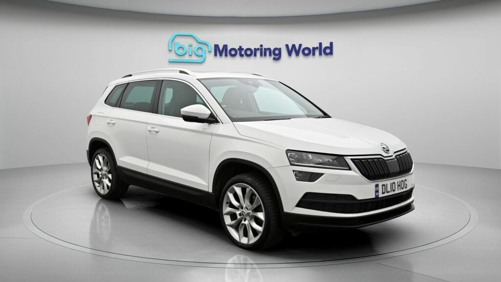 Skoda Karoq Edition White