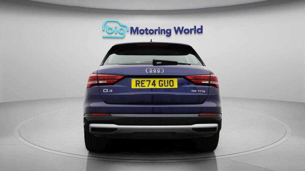 Audi Q3 Sport Blue #6