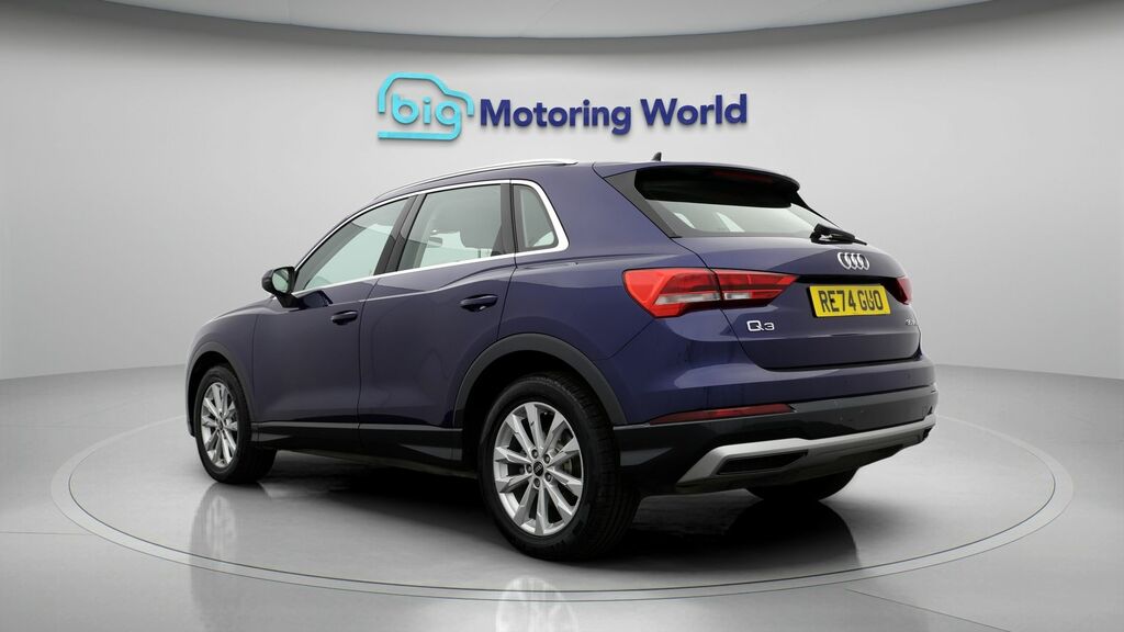 Audi Q3 Sport Blue #5