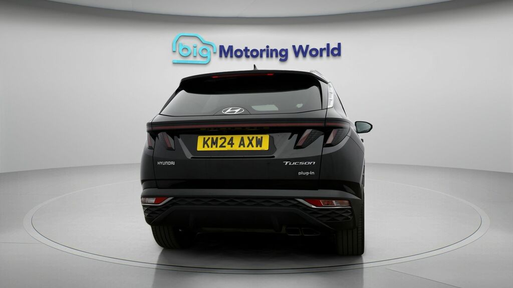 Hyundai Tucson Ultimate Black #6