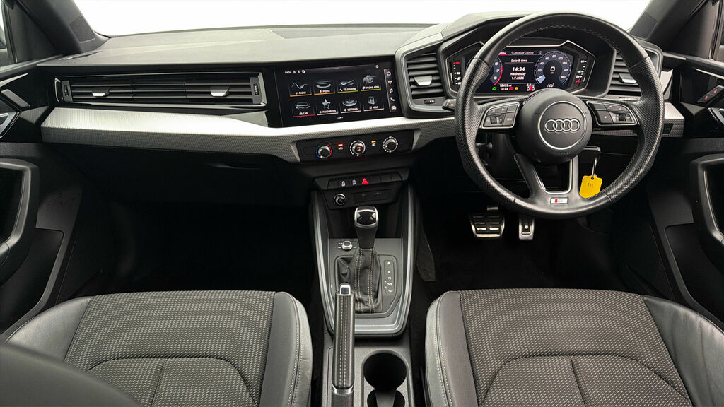 Audi A1 1.0 Tfsi 30 Sport Sportback Euro Black #12