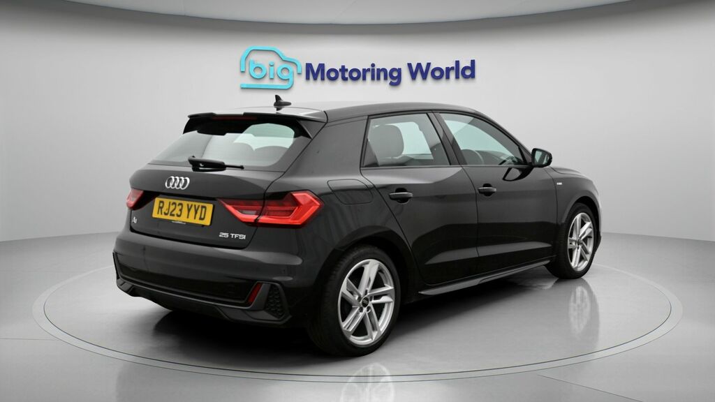 Audi A1 1.0 Tfsi 30 Sport Sportback Euro Black #7