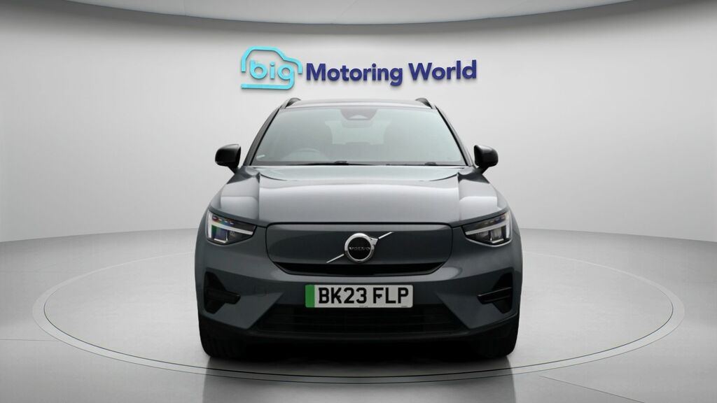 Volvo XC40 Core Grey #2