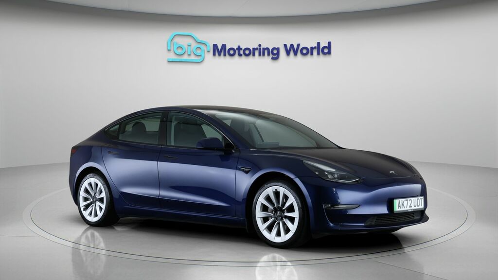 Tesla Model 3 Long Range AK72UDT Blue