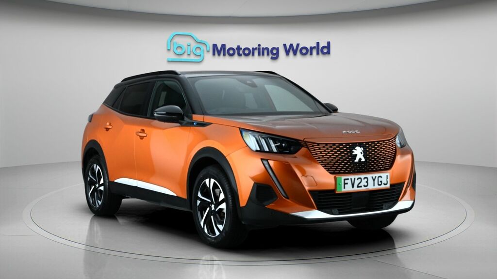 Peugeot e-2008 Gt Orange