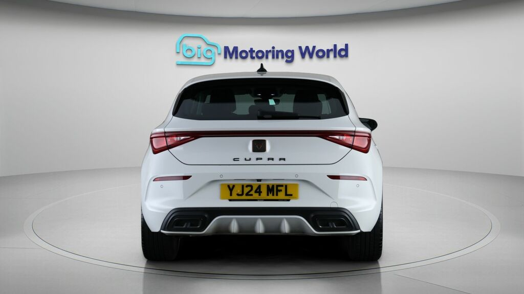 Cupra Leon V1 White #6