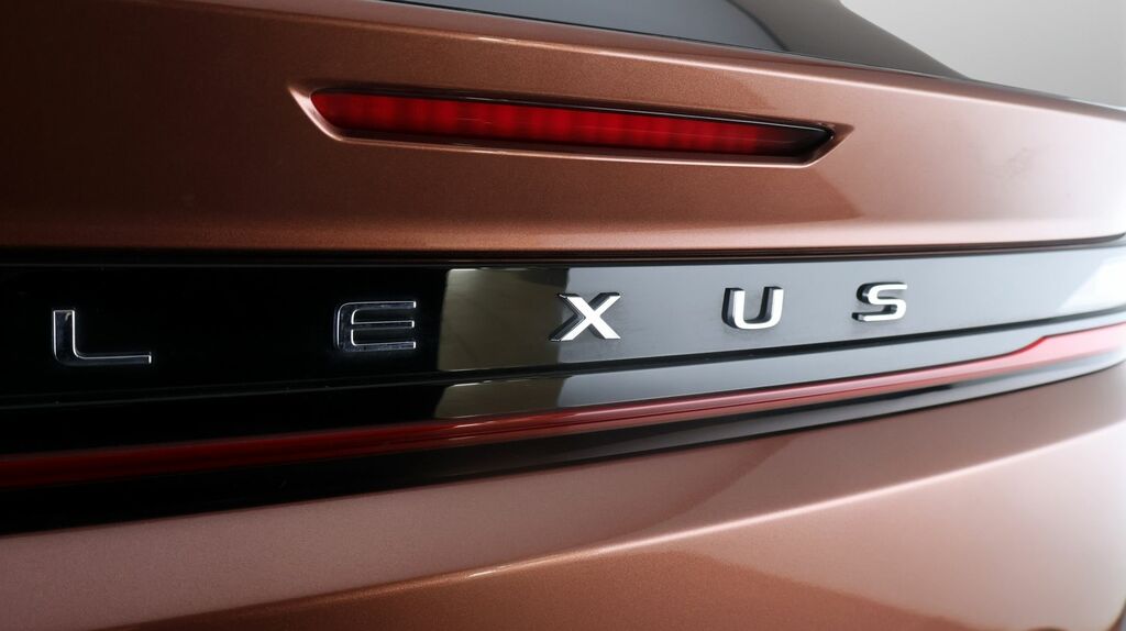 Lexus RZ 450E 230Kw Direct4 Takumi 71 Kwh Grey #22