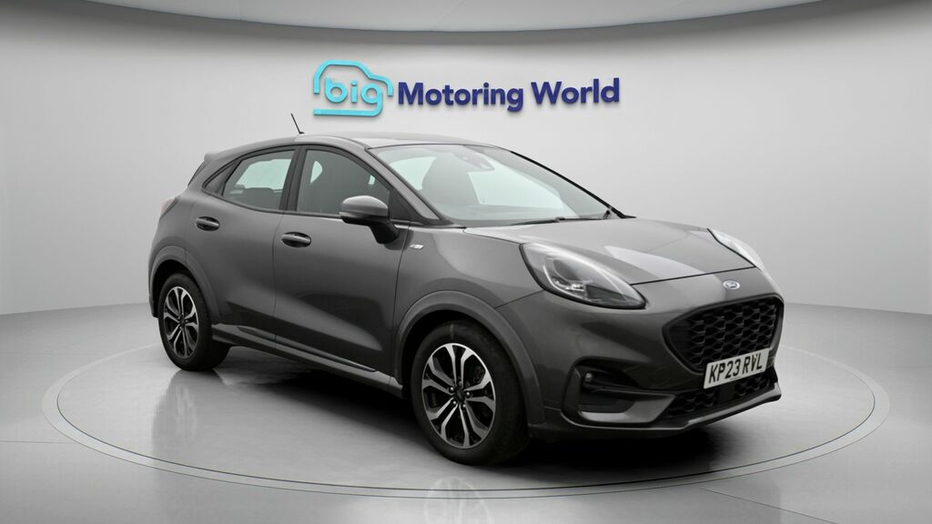 Ford Puma St-line Grey